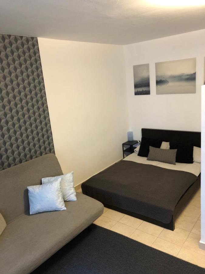 בודפשט Downtown Rose Garden Apartments Whit Garage Opcional מראה חיצוני תמונה
